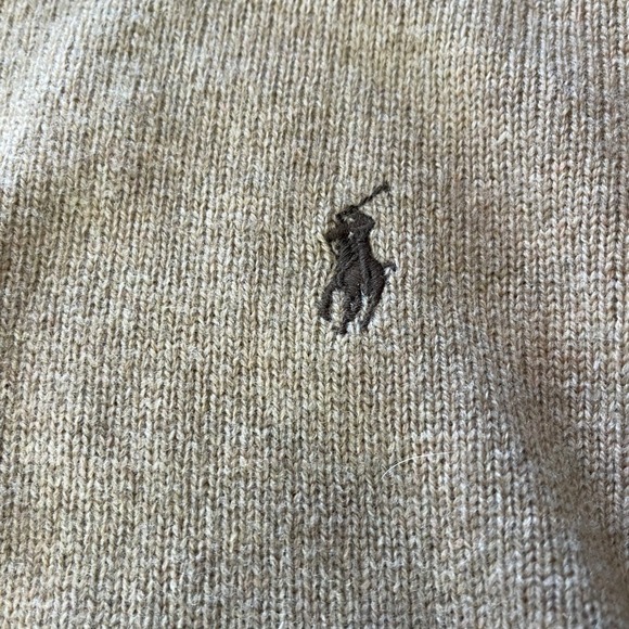 Polo Ralph Lauren Mens V Neck Sweater L Lambs Wool Tan Embroidered Pony - Picture 4 of 8